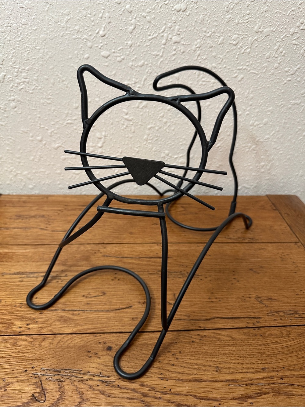 Retired 2009 Longaberger Black Cat Wrought Iron Stand